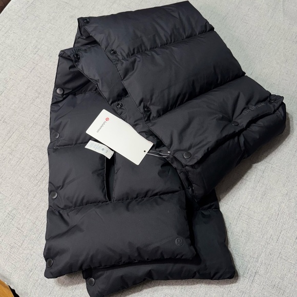 Lululemon Black Wunder Puff Scarf Down Scarf Wrap Puffer Scarf NWT - Picture 7 of 11